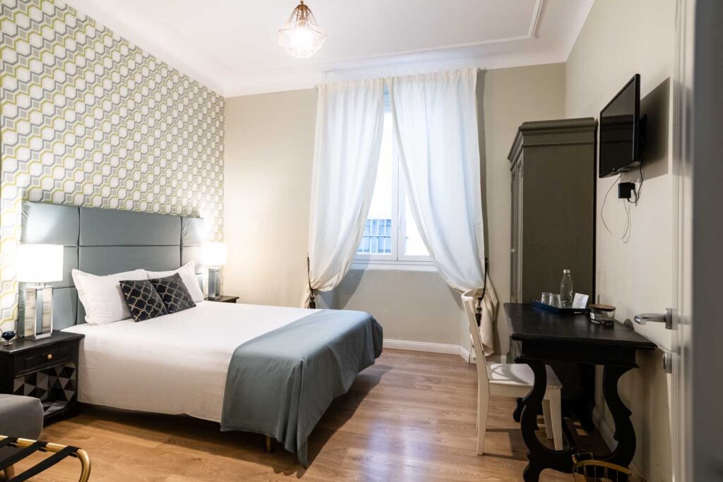 La Piazzetta Rooms Moderna Genova Centro Storico (2)