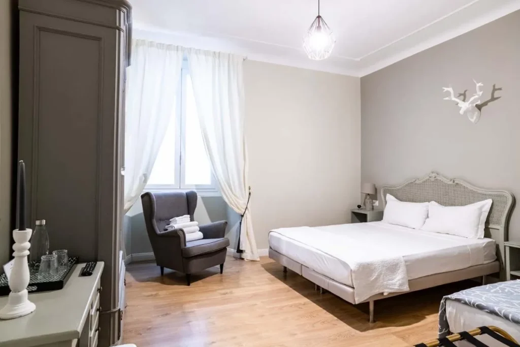 la piazzetta rooms b&b camera tripla genova selvaggia (1)