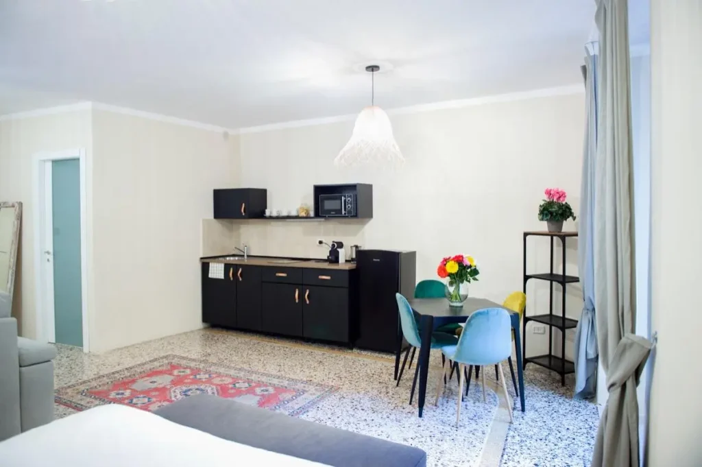 la piazzetta rooms sweet studio genova (4)